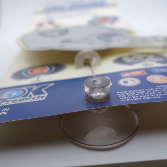 Oakland Raiders Fan Waves Suction Cup Mounted Window Sign New with Packaging - Picture 6 of 9